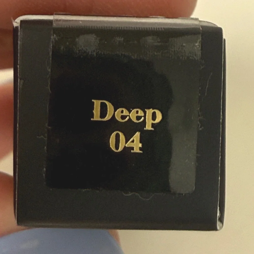 Elizabeth Arden Concealer Stroke of Perfection Deep 04 Dark Circle Cover Up New